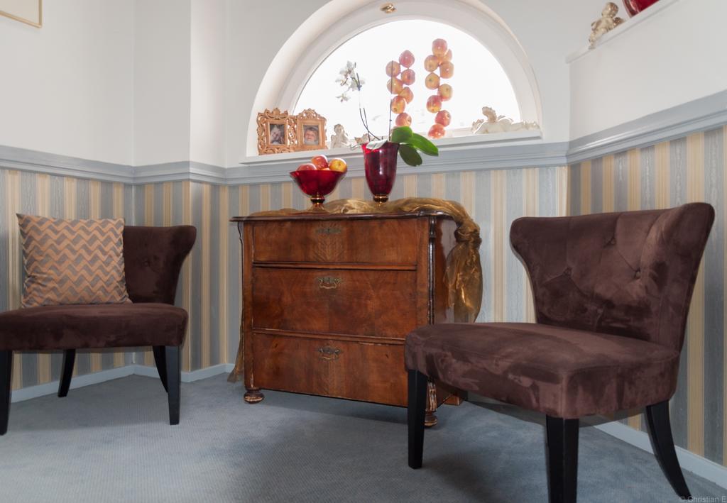 Garni Hotel Drei Lilien Wiesbaden Bagian luar foto