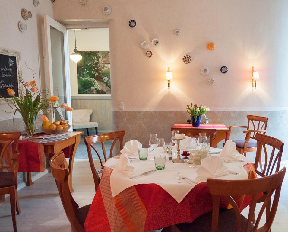 Garni Hotel Drei Lilien Wiesbaden Bagian luar foto