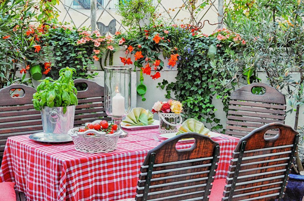 Garni Hotel Drei Lilien Wiesbaden Bagian luar foto